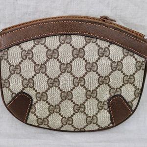 GUCCI brown Signature "GG"s Vintage make up bag